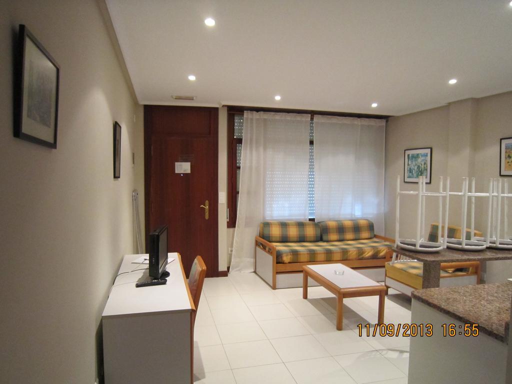 Apartamentos Elena Laredo Dış mekan fotoğraf