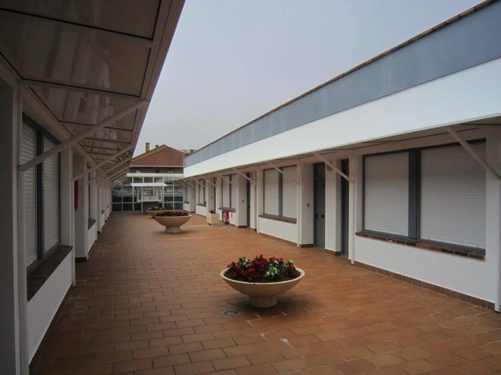 Apartamentos Elena Laredo Dış mekan fotoğraf